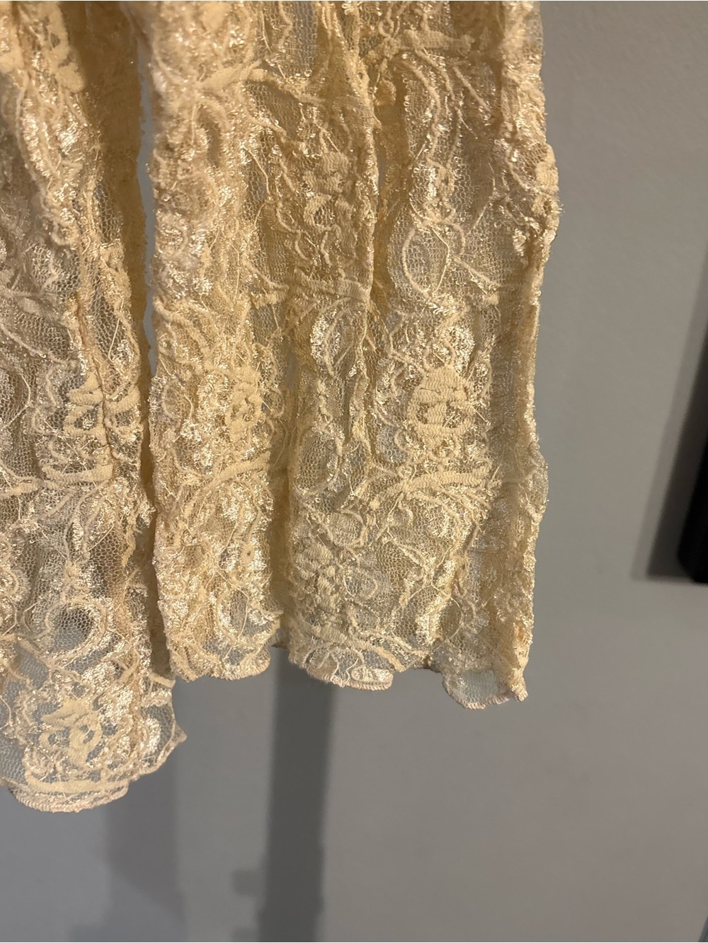 Papillon Blanc Delicate Lace Overlay Cardigan in Light Beige women’s size large - Picture 5 of 9